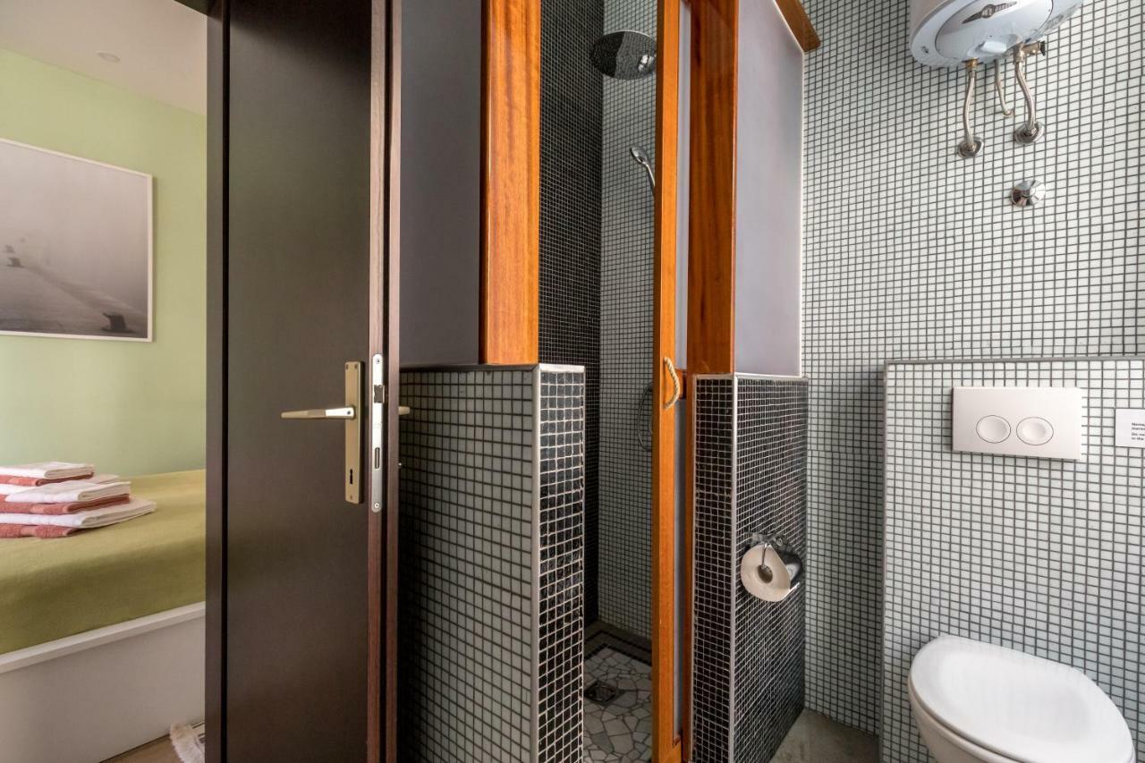 Studio Apartment Dzapo สปลิท ภายนอก รูปภาพ